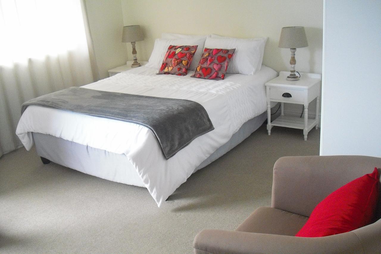 Waterfront 15 Quay West *